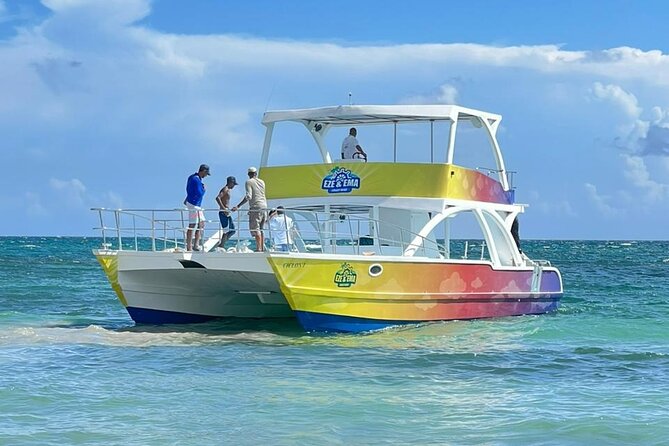2X1 jhoraji Buggies & Party Boat - Afternoon Party Catamaran: Stereo Music, Onboard Fun, and Real Swim Time