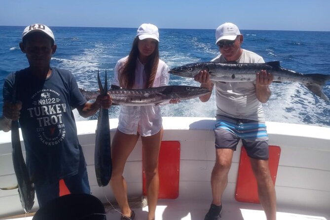 4 Hour Punta Cana Fishing Tour - Onboard: drinks, comfort, and the seasickness factor