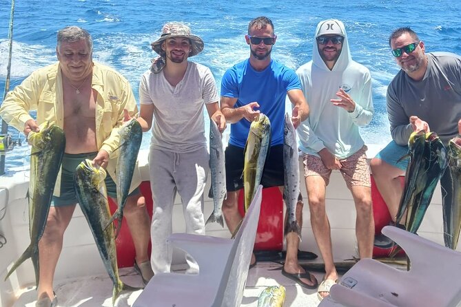 4 Hour Punta Cana Fishing Tour - The crew and small-group rhythm: when everyone gets a turn