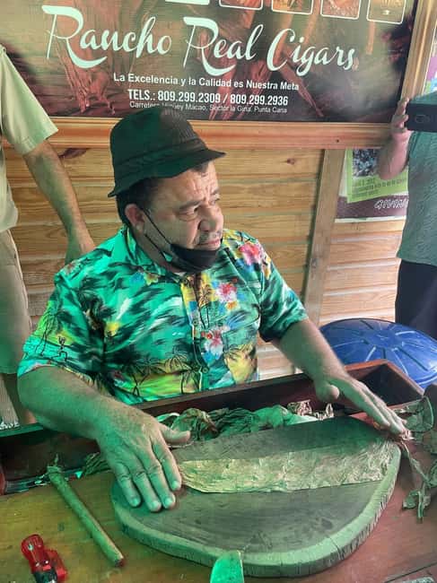 All-Inclusive Day Trip from Punta Cana: DR Culture Immersion - Coffee, cacao, and sugar cane: tastings that actually make sense