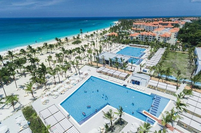 Bahia Principe Esmeralda- Round Trip Shuttle - Punta Cana Airport - The 25–30 Minute Ride: Comfort, Directness, and Traffic Reality
