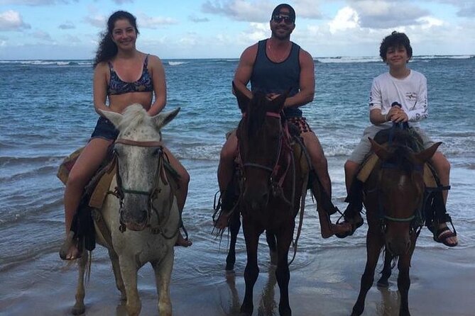 Beach Horseback Ride Tour at Punta Cana - Group size and comfort: what 18 people means on a beach