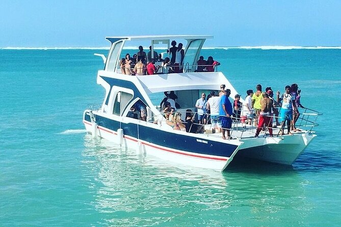 Boat Party with Drinks and Snacks with Transportation Included - Stop 2: Snorkeling in Clear Water and Getting Time on the Slide