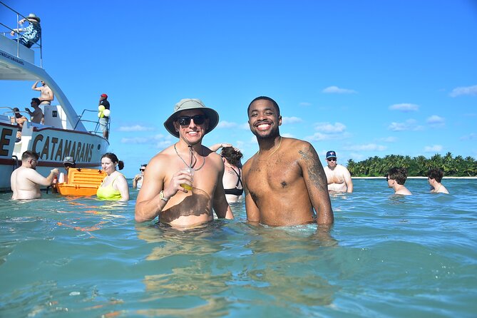 Boots and Booze in Punta Cana, A COUNTRY Party Boat Cruise - Stop 1: The natural pool hour—floating time in shallow water