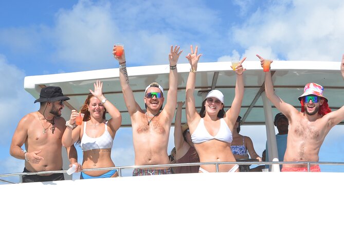 Boots and Booze in Punta Cana, A COUNTRY Party Boat Cruise - Getting to the catamaran: pickup and mobile ticket ease