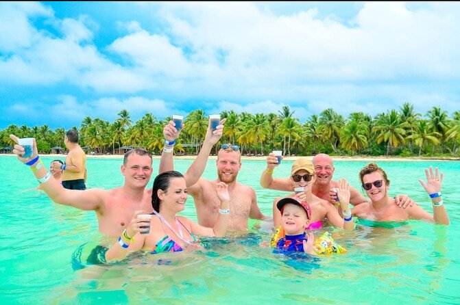 Caribbean Paradise Exclusive Day Trip to Isla Saona - Entering the day: Punta Cana to the Bahía boarding moment