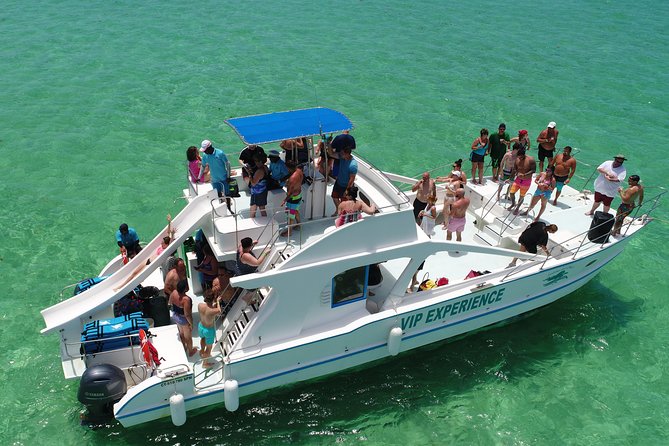 Caribbean Party Boat - Key things I’d center in your decision