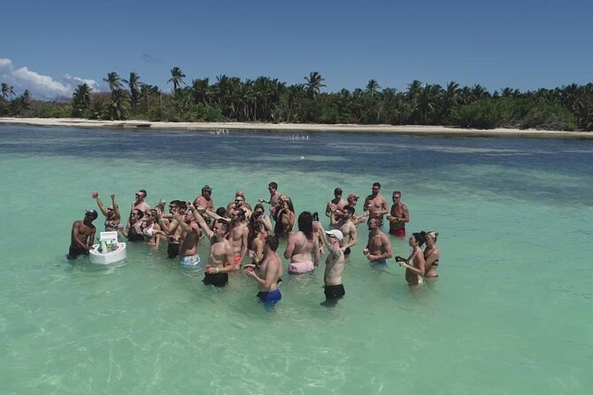 Caribbean Party Boat - Private vs Shared: When Group Size Changes Everything