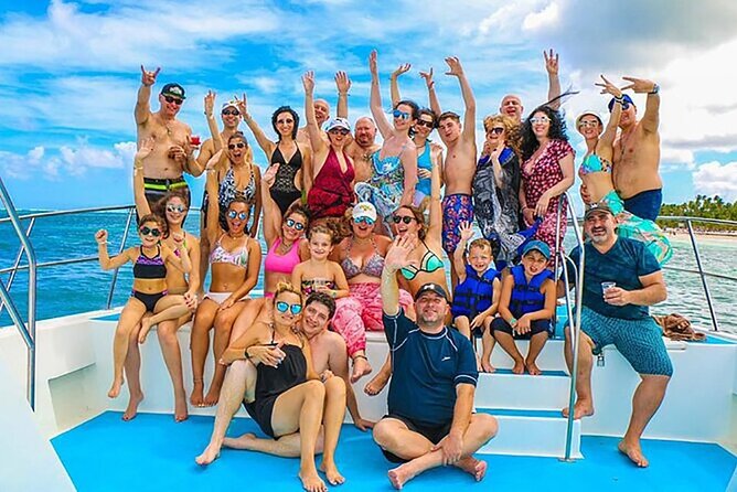 Catamaran Party in Punta Cana with Unlimited Drinks - Punta Cana catamaran party: what the $65 buys you