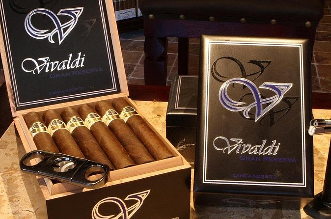 Cigars Shopping Tours From Punta Cana with Transportation Included - Who this tour suits (and who might want to skip it)