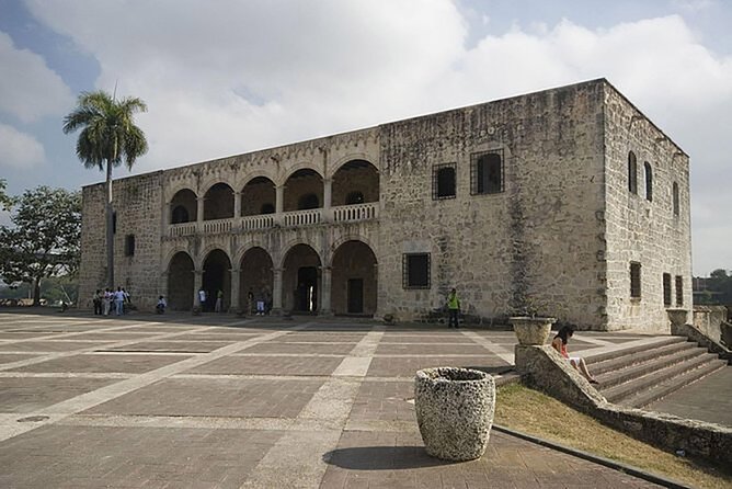 City Tour In Santo Domingo Leaving from Punta Cana - Parque Colón and the three royal house museums area