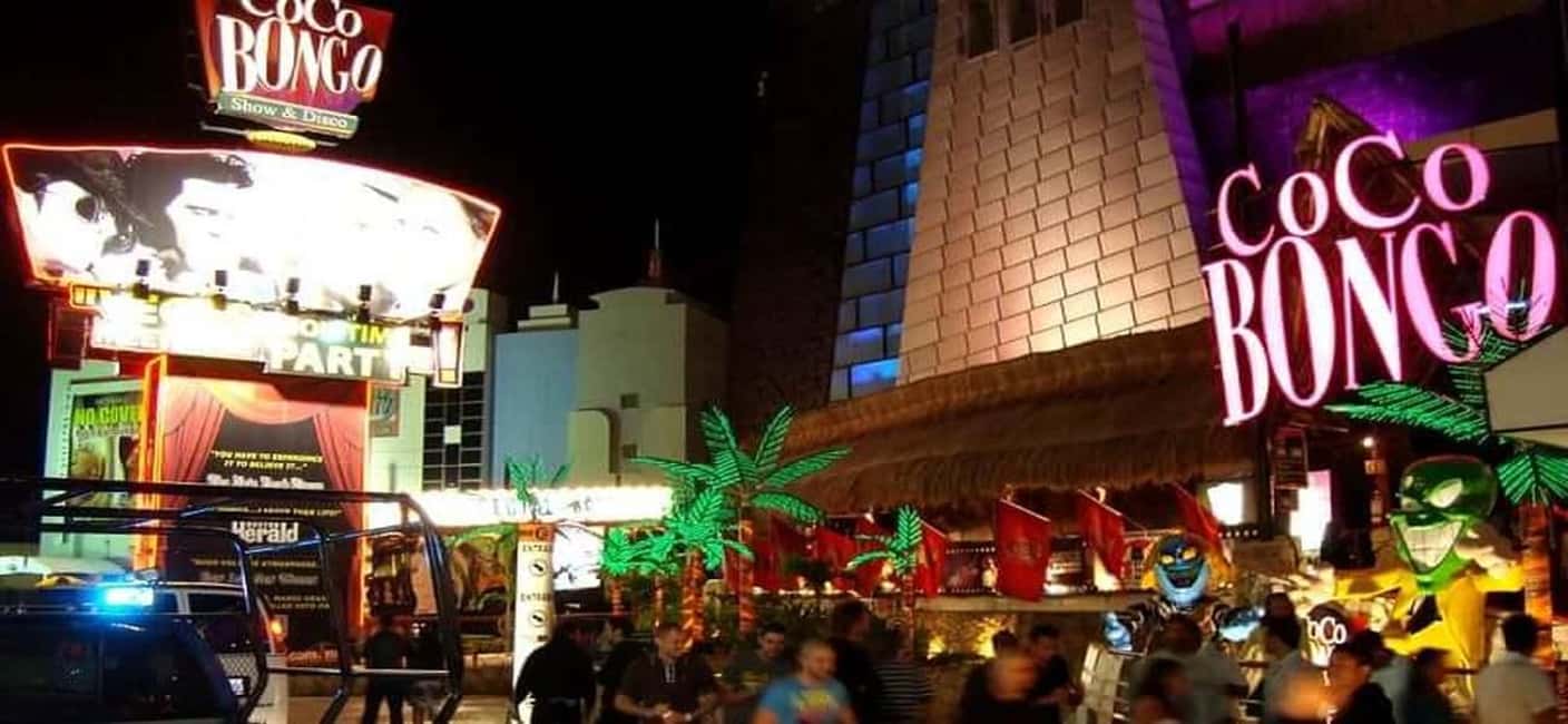 Coco Bongo: Official Site - Coco Bongo: Tickets & Passes - The early portion: guided tour plus the 23-minute beer and wine moment
