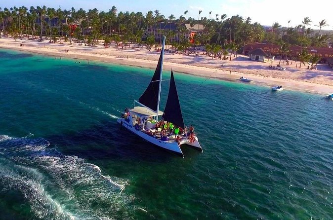 Crucero de Fiesta y Snorkel en Punta Cana - Weather, Water, and the Day’s Main Variable