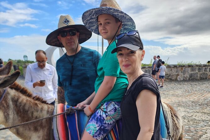 Cultural Day Altos de Chavón - Higuey experiences - Chocolate and coffee with a local family