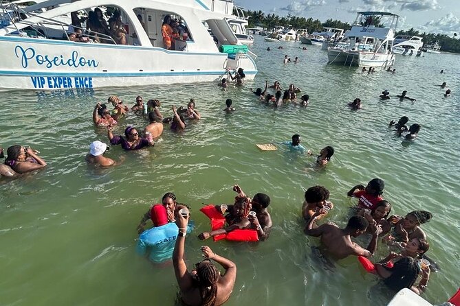 DE Hip Hop Boat Party for Adults and Free Drinks Only - The Animation Team: How the Music and Games Keep It Moving