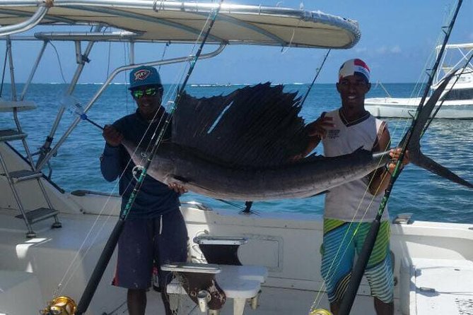 Deep Sea Fishing Half Day - A 42-Foot Boat, Up to 15 People, and Why That Matters