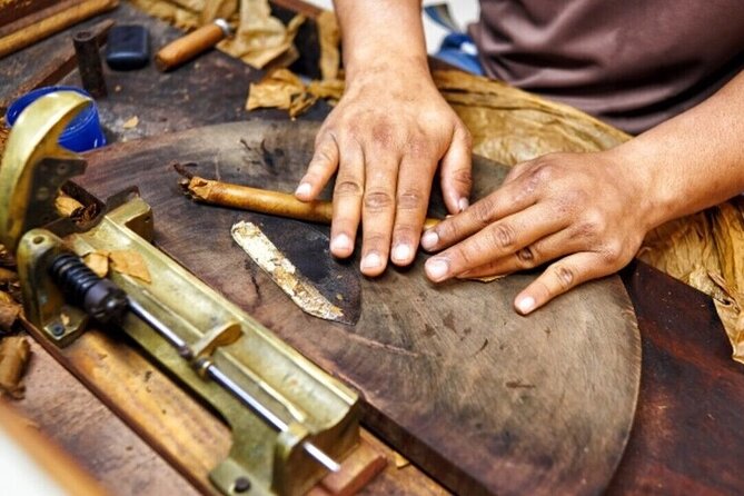 Discover Dominican Treasures: Rum, Cigars, Coffee & Chocolate - Key points before you go