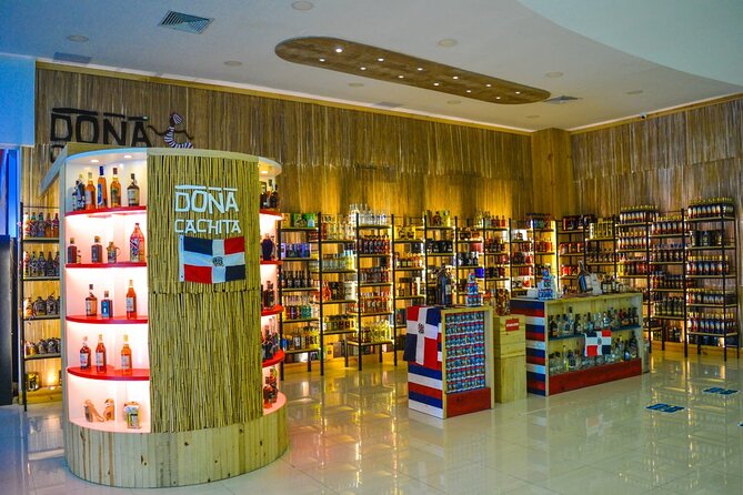 Discover Dominican Treasures: Rum, Cigars, Coffee & Chocolate - Timing, pickup, and the private-group reality