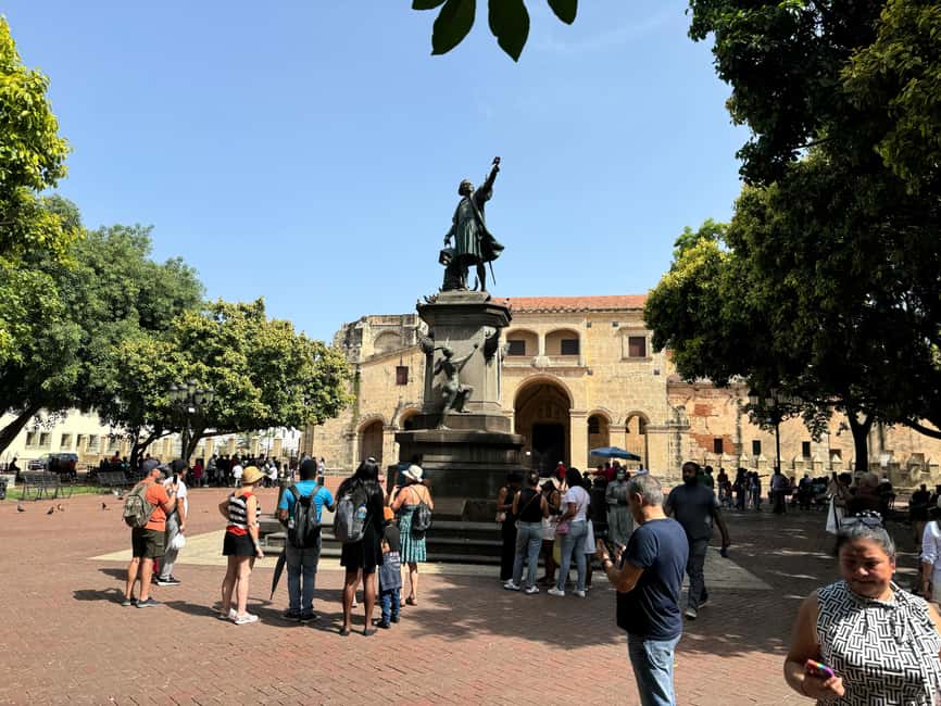 Discover Santo Domingo: A Day Trip from Punta Cana - Larimar Shopping and El Conde Free Time