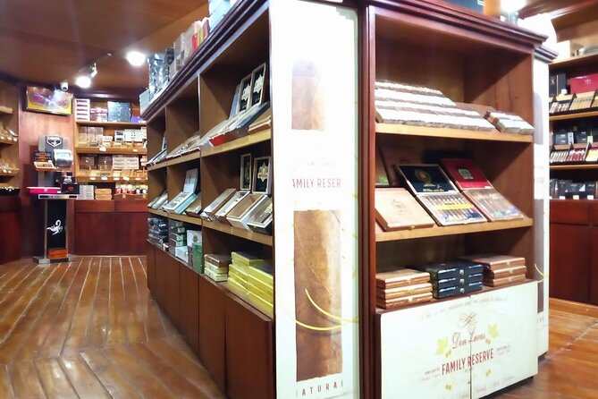 Don Lucas Cigar Factory, Rum tasting, Cocoa factory, Souvenirs - Coffee tasting: why organic Dominican coffee gets attention