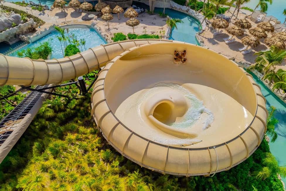 El Dorado Water Park Full Entry and Transfer from Punta Cana - Lunch, snacks, and the no-food/no-water rule