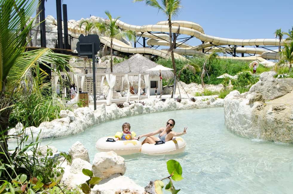 El Dorado Water Park Full Entry and Transfer from Punta Cana - Languages and how the guide can help your day go smoother