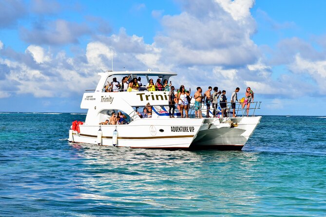 Exclusive Hip Hop Punta Cana Party Boat with Open Bar <em>Only Adult – Key things I’d clock before you go’ /><br />
<strong>Hip-Hop-first music lineup at sea</strong> (hip-hop, R&B, dancehall, Afro beats)</p>
<p><p><strong>Open bar with drinks while you cruise and swim</strong></p>
</p>
<p><p><strong>Playa Bibijagua stop for swimming and snorkeling</strong></p>
</p>
<p><p><strong>Sand bar party in waist-deep water with mingling and dancing</strong></p>
</p>
<p><p><strong>Guides like Eddy and Moise are repeatedly praised for keeping the mood high and guests looked after</strong></p>
</p>
<h2 id="a-party-boat-built-for-grown-up-energy">A party boat built for grown-up energy</h2>
<p>Only Adult – A party boat built for grown-up energy’ /><br />
If your ideal Punta Cana day includes music you can actually feel, this fits. The “exclusive” angle isn’t marketing fluff here. It’s an <strong>adult-only</strong> format with a loud, upbeat approach: DJs steering the sound, a crew that keeps people moving, and a schedule that keeps you doing something every chunk of time.</p>
<p><p>The boat itself is basically the stage. You’re not just getting transported from one viewpoint to another. You’re hanging out on the water with an organized party rhythm. That’s why people rave about the vibe even when the weather gets a little messy, because the plan keeps rolling.</p>
</p>
<p><p>And yes, the music theme matters. A lot of tropical activities slap on generic playlists. This one leans hard into <strong>urban and island culture</strong> through genres like hip-hop and dancehall. If that’s your lane, you’ll feel it within minutes of boarding.</p>
</p>
<div style="margin: 20px 0; padding: 15px 0;"><p>You can also read our reviews of more boat tours in Punta Cana</p><ul style="margin: 10px 0; padding: 0; list-style: none;"><li style="margin: 0 0 10px 0; padding: 0 0 10px 0; border-bottom: 1px solid #eee; display: flex; align-items: flex-start; gap: 12px; line-height: 1.4;"><a href="https://discoveringpuntacana.com/punta-cana-catamaran-boat-to-saona-island-with-buffet-lunch/" aria-hidden="true" tabindex="-1"><img decoding="async" style="width: 80px; height: 60px; object-fit: cover; border-radius: 4px; flex-shrink: 0;" src="https://e.discoveringpuntacana.com/wp-content/uploads/punta-cana-catamaran-boat-to-saona-island-with-buffet-lunch-150x150.jpg" alt="" loading="lazy"></a><div><a href="https://discoveringpuntacana.com/punta-cana-catamaran-boat-to-saona-island-with-buffet-lunch/">Punta Cana: Catamaran Boat to Saona Island with Buffet Lunch</a><br><span style="font-size: 0.82em; color: #555; margin-top: 2px;"><span style="color: #f5a623;">★</span> 4.4 · 3,822 reviews</span></div></li><li style="margin: 0 0 10px 0; padding: 0 0 10px 0; border-bottom: 1px solid #eee; display: flex; align-items: flex-start; gap: 12px; line-height: 1.4;"><a href="https://discoveringpuntacana.com/small-group-cruising-and-snorkeling-catamaran-tour/" aria-hidden="true" tabindex="-1"><img decoding="async" style="width: 80px; height: 60px; object-fit: cover; border-radius: 4px; flex-shrink: 0;" src="https://e.discoveringpuntacana.com/wp-content/uploads/small-group-cruising-and-snorkeling-catamaran-tour-150x150.jpg" alt="" loading="lazy"></a><div><a href="https://discoveringpuntacana.com/small-group-cruising-and-snorkeling-catamaran-tour/">Small-Group Cruising and Snorkeling Catamaran Tour</a><br><span style="font-size: 0.82em; color: #555; margin-top: 2px;"><span style="color: #f5a623;">★</span> 5.0 · 2,401 reviews</span></div></li><li style="margin: 0; padding: 0; border-bottom: none; display: flex; align-items: flex-start; gap: 12px; line-height: 1.4;"><a href="https://discoveringpuntacana.com/small-group-snorkeling-cruise-with-open-bar-and-light-snacks/" aria-hidden="true" tabindex="-1"><img decoding="async" style="width: 80px; height: 60px; object-fit: cover; border-radius: 4px; flex-shrink: 0;" src="https://e.discoveringpuntacana.com/wp-content/uploads/small-group-snorkeling-cruise-with-open-bar-and-light-snacks-150x150.jpg" alt="" loading="lazy"></a><div><a href="https://discoveringpuntacana.com/small-group-snorkeling-cruise-with-open-bar-and-light-snacks/">Small Group Snorkeling Cruise with Open Bar and Light Snacks</a><br><span style="font-size: 0.82em; color: #555; margin-top: 2px;"><span style="color: #f5a623;">★</span> 5.0 · 1,296 reviews</span></div></li></ul></div><h2 id="price-and-value-65-can-feel-like-a-lot-or-a-steal">Price and value: $65 can feel like a lot or a steal</h2>
<p><img width="669" height="446" decoding="async" src=
