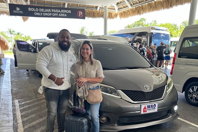 Exclusive Minivan Airport Transfers in Punta Cana - Airport Pickup at Punta Cana: Sign, Luggage, and Going Straight to the Vehicle