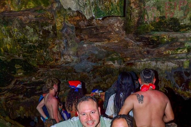 Exclusive Polaris Buggy Ride in Punta Cana with Beach y Cave Stop - Family Ranch Flavors: Cacao, Coffee, and How Culture Shows Up