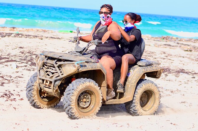 Extraordinary ATV and Buggy Adventure in Punta Cana - The typical house: coffee, chocolate, Mama Juana, and Creole tobacco