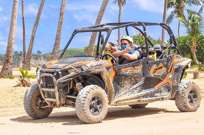 Family Polaris - Suzuka Tours Punta Cana - The Polaris buggy ride: comfort, safety, and how it feels