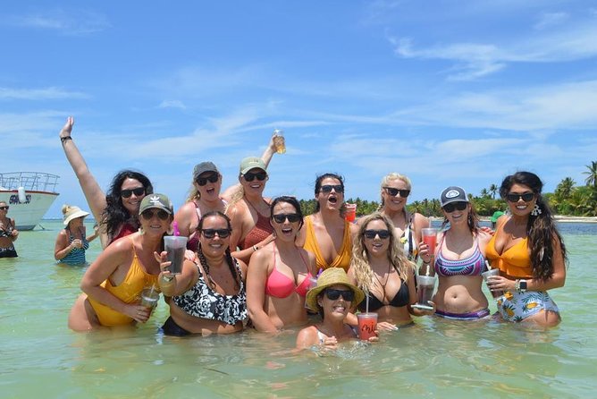Fiesta en el Mar: Party Boat Punta Cana - Natural swimming pool break: where photos and play happen
