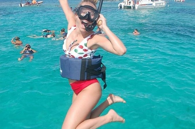 Fiesta en el Mar: Party Boat Punta Cana - Price and value: is $849 per group worth it?