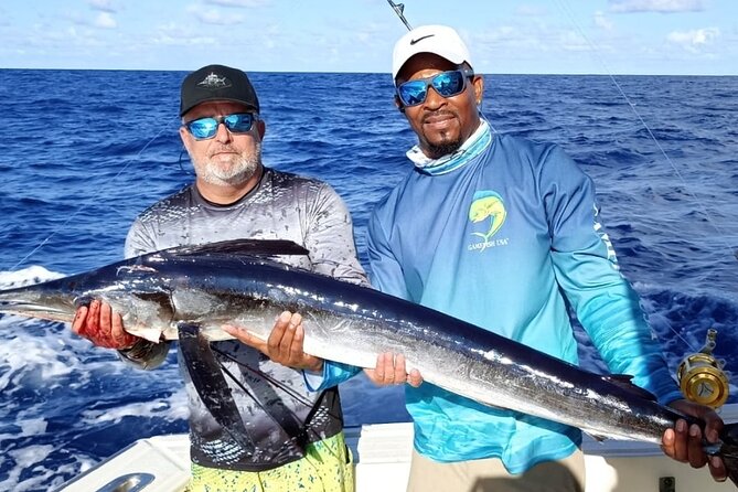 FISHING PRO CHARTERS - Boat Excursion - Sobre Las Olas - Value and Pricing: What $625 Per Group Really Means