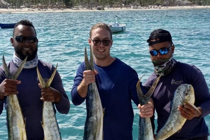 FISHING PRO CHARTERS - Boat Excursion - Sobre Las Olas - Rough Water and Motion Sickness: A Real Consideration