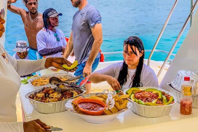 Float & Feast Private Party Cruise with Premium Buffet & Open Bar - Getting on board: transfers, the souvenir stop, and timing