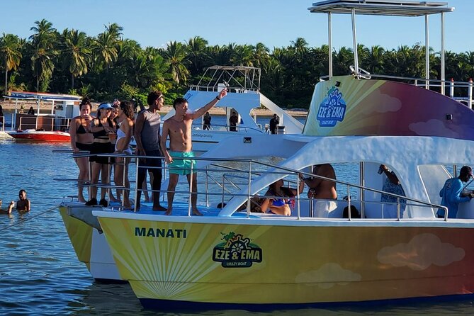 From Punta Cana: Party Boat + Snorkeling Live Music Drink Open B - What makes this “group boat” feel manageable