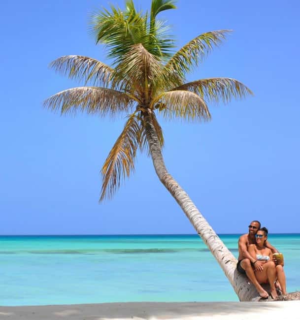 From Punta Cana: Saona Island Boat Trip with Buffet - Comfort and limits: who this trip fits best