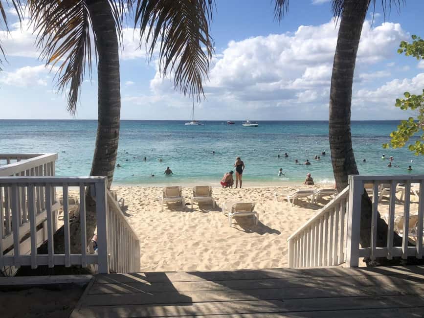From Punta Cana: Small Group Catalina Island Snorkeling Tour - Catalina Beach Break: Two Hours to Relax, Swim, and Reset