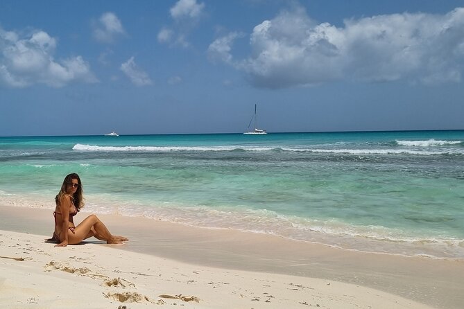 Full Day Island Tour in Isla Saona from Punta Cana - Catamaran ride out: music, animation, and an open-bar vibe