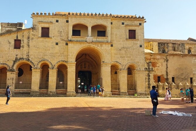 Full Day Santo Domingo Tour - Zona Colonial: UNESCO streets, cobblestones, and an easy way to get oriented