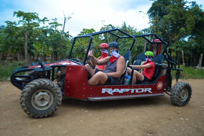 Full day tour. Buggy, lunch and Catamaran Adventure - La Bandera lunch: a Dominican buffet break that anchors the day