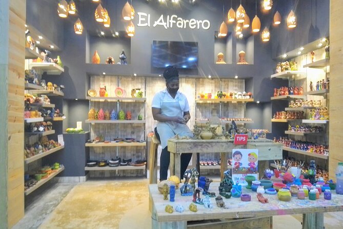 Guided Shopping Tour to Bella Mare Store (Cigars, Chocolate, Rum and Souvenirs) - Cigar museum time: what you should pay attention to