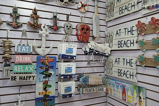 Guided Souvenir Shopping Tour in Punta Cana - How the $5 Price Works for Punta Cana Souvenir Shopping