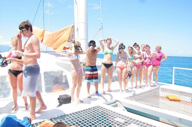 Half Day Catamaran & Snorkeling - Snorkeling and the natural pool: the water time that counts