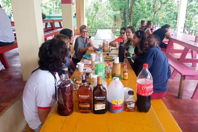 Half-Day Cultural Experience: History, Flavors & Local Artisans - Lunch Over the River: A Real Break in the Middle of the Day