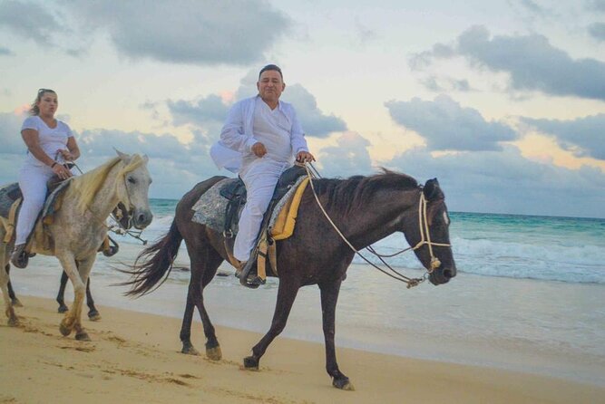 Half-Day Tour 2-in-1, Redonda Mountain & Horseback Riding Tour in Macao Beach - Price and value: what $130.30 buys you in real terms