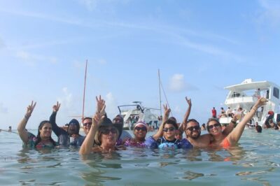 Half-Day Tour with Punta Cana Beach Boat Party - Playa Los Corales: where the tour turns into a dance session