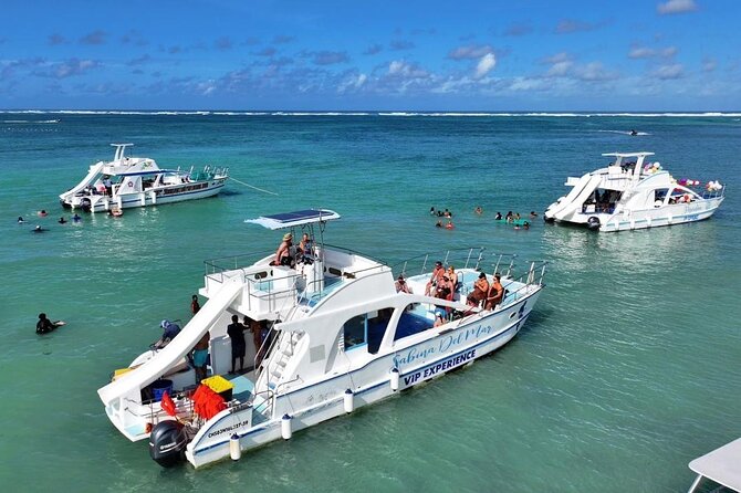 Hip Hop adult only Party Boat with Unlimited drinks and Sandbar - The natural pool swim: your clearer-water reset