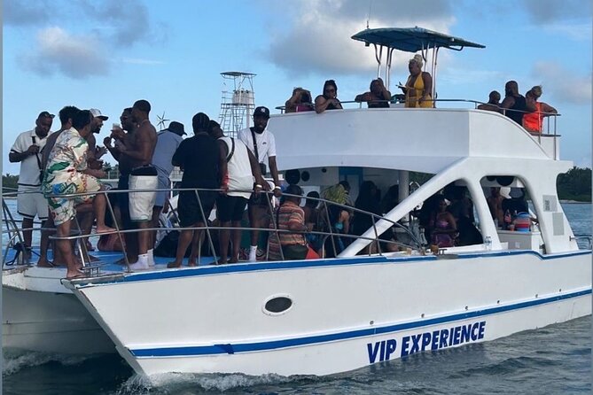 Hip Hop adult only Party Boat with Unlimited drinks and Sandbar - Snacks, water, and the small comfort details